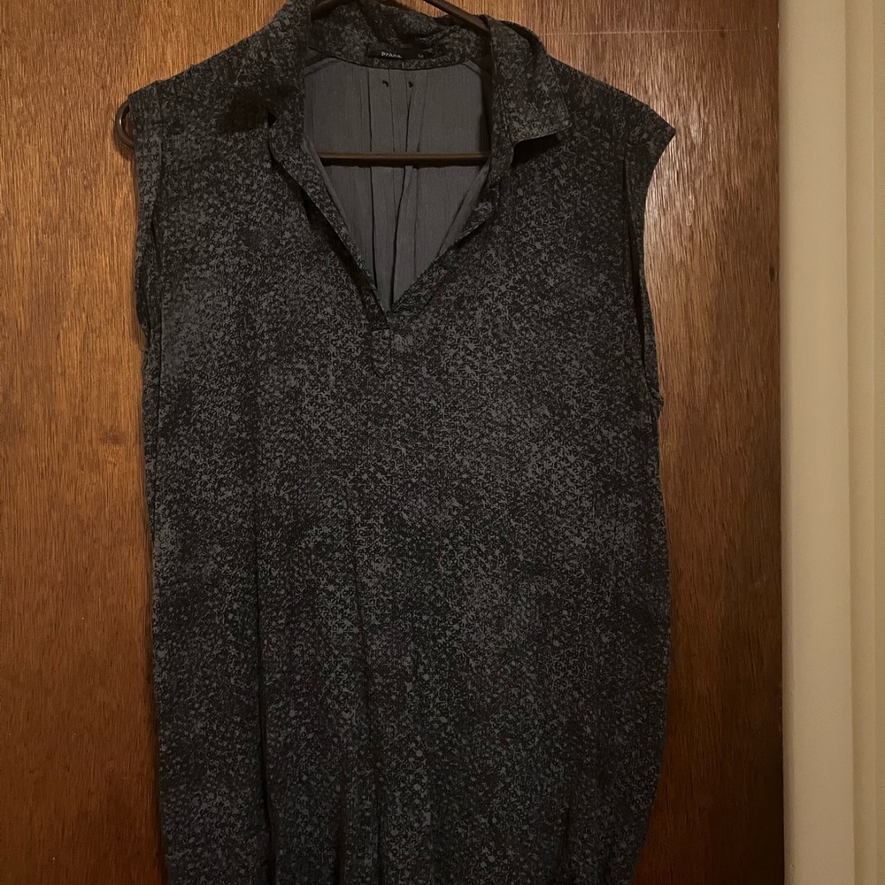 Prana tunic with pockets